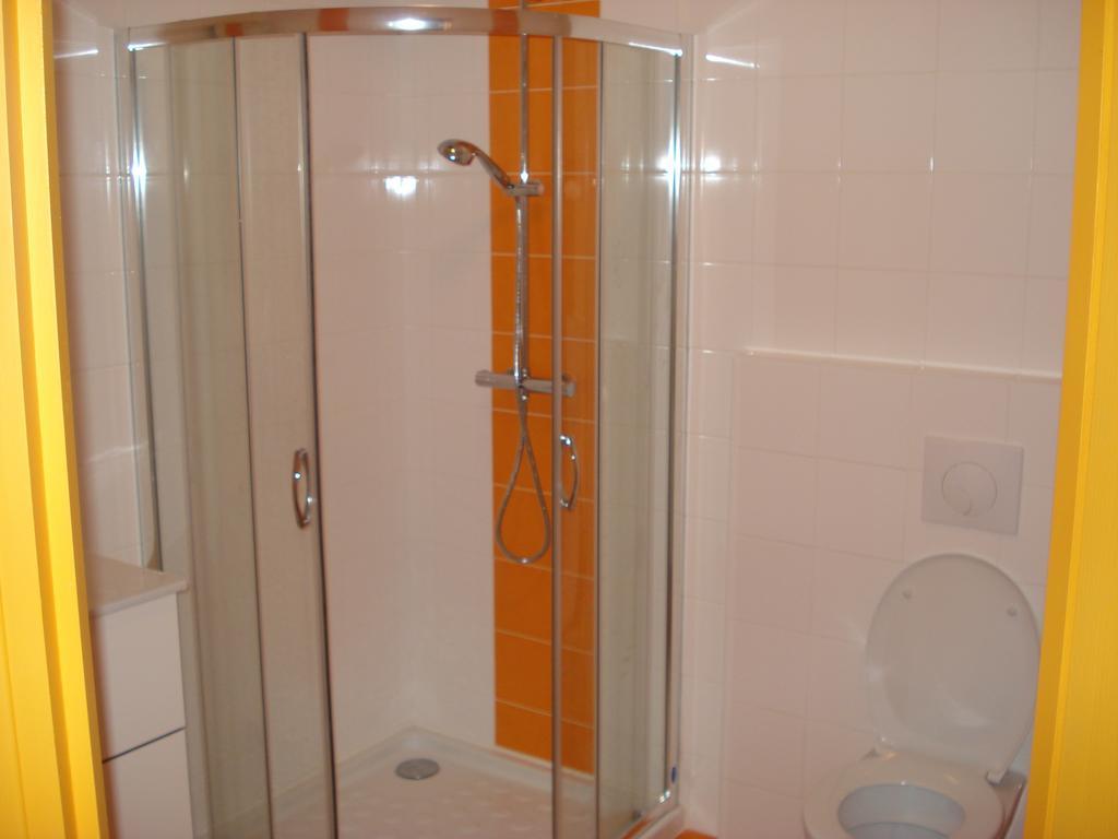 Bed and Breakfast Domaine Du Pre Sale Роз-сюр-Куенон Номер фото