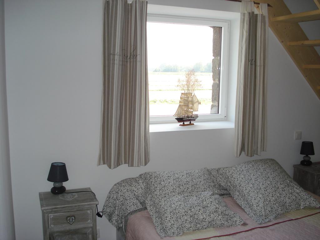 Bed and Breakfast Domaine Du Pre Sale Роз-сюр-Куенон Номер фото